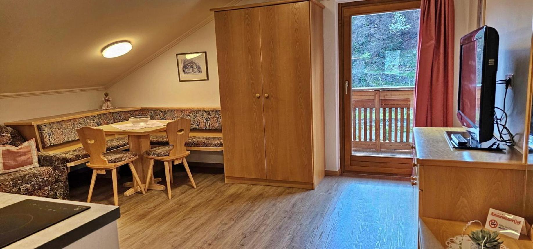 Residence Blumenthalerhof Лагундо Екстериор снимка